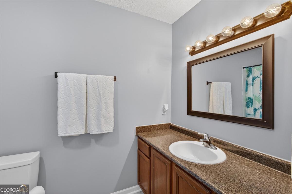 560 Log Landing Road Springfield GA 31329