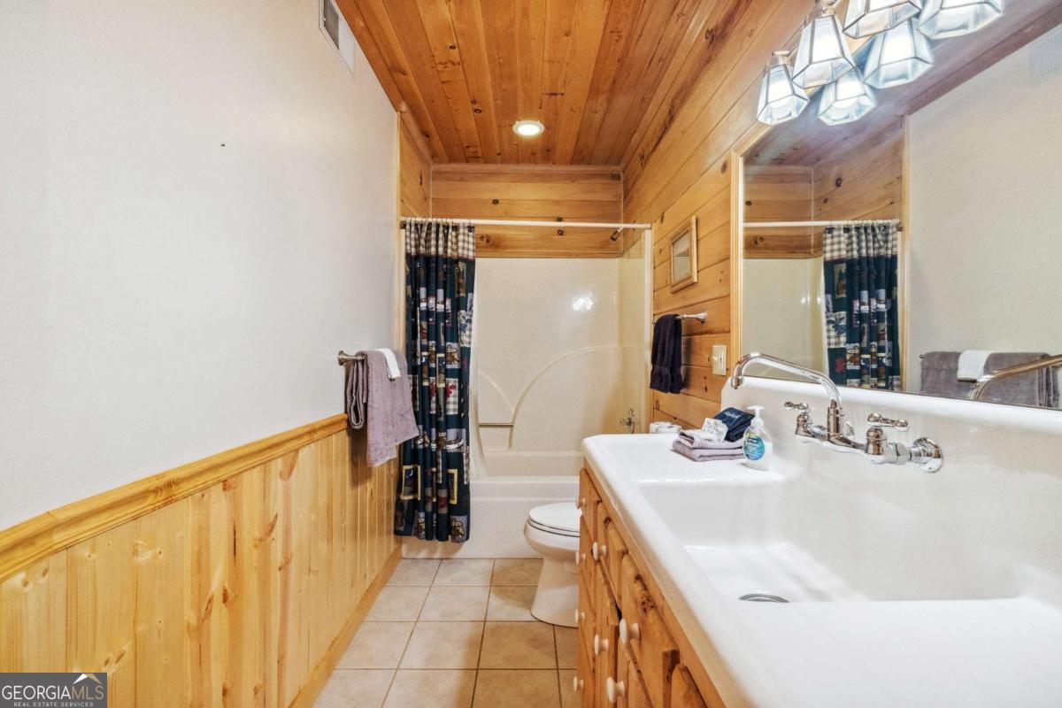 1600 My Mountain Road Morganton GA 30560
