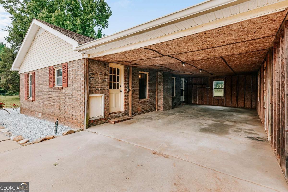 621 Elberton Road Lexington GA 30648