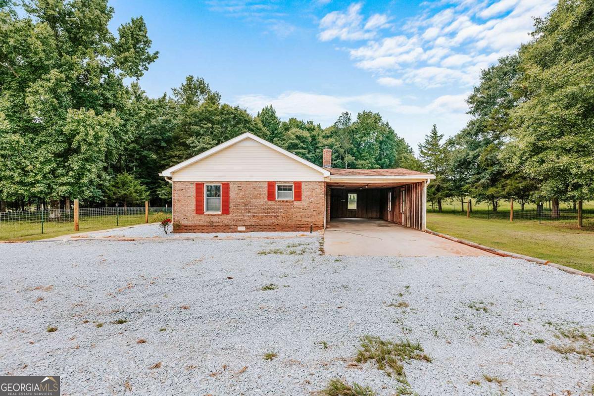 621 Elberton Road Lexington GA 30648