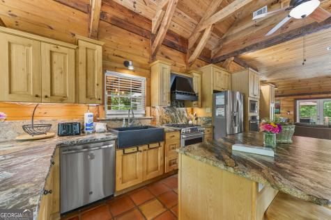 2374 Dean Mountain Road Cleveland GA 30528
