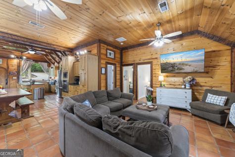 2374 Dean Mountain Road Cleveland GA 30528