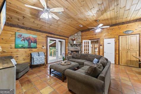 2374 Dean Mountain Road Cleveland GA 30528