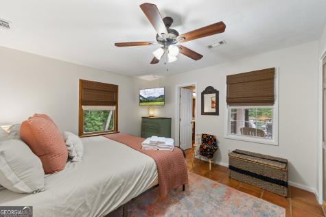 2374 Dean Mountain Road Cleveland GA 30528