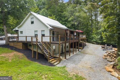 2374 Dean Mountain Road Cleveland GA 30528