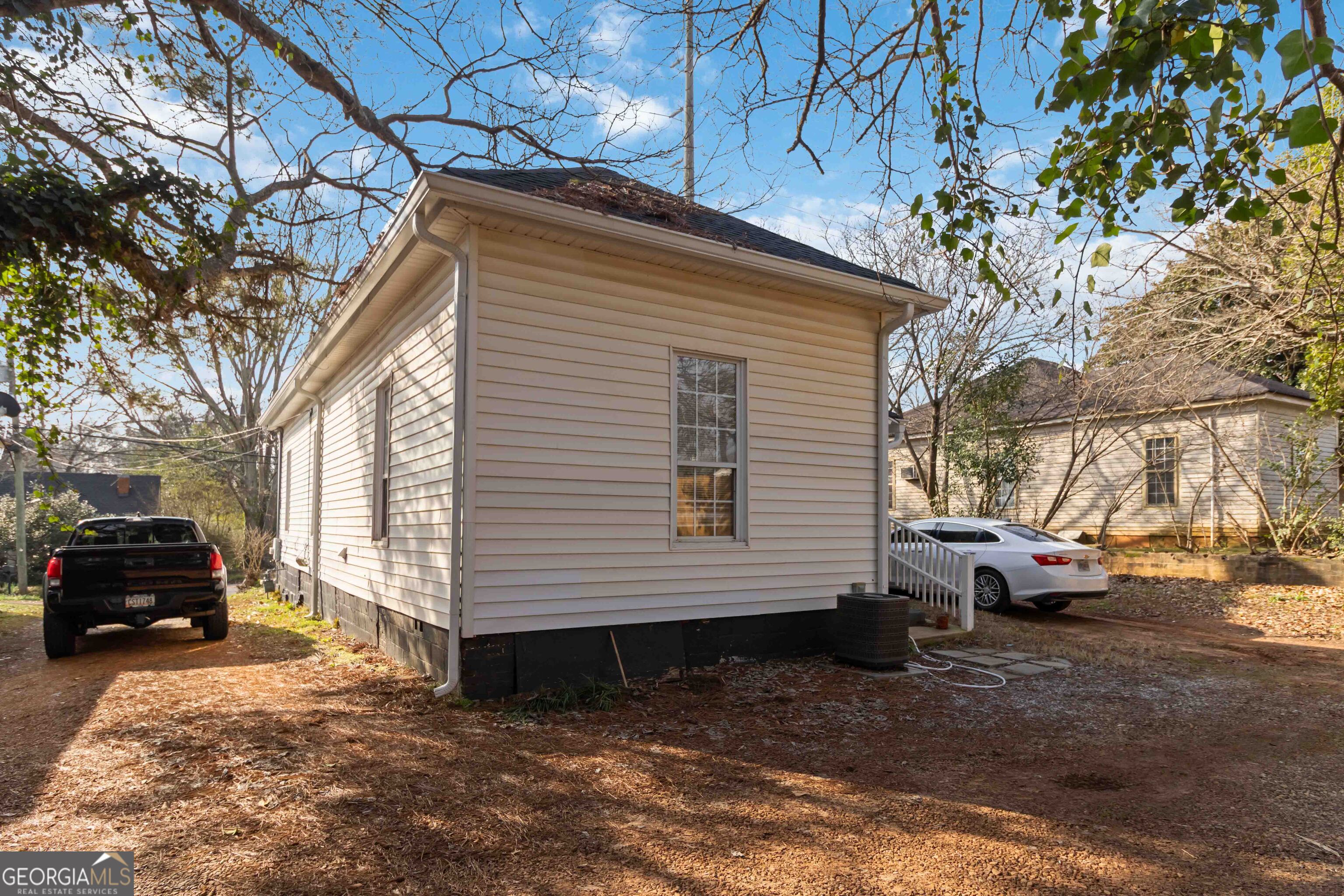 949 E Solomon Street Griffin GA 30223