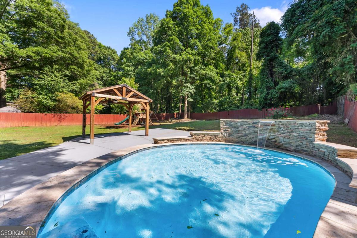 767 Woodvalley Road SW Mableton GA 30126