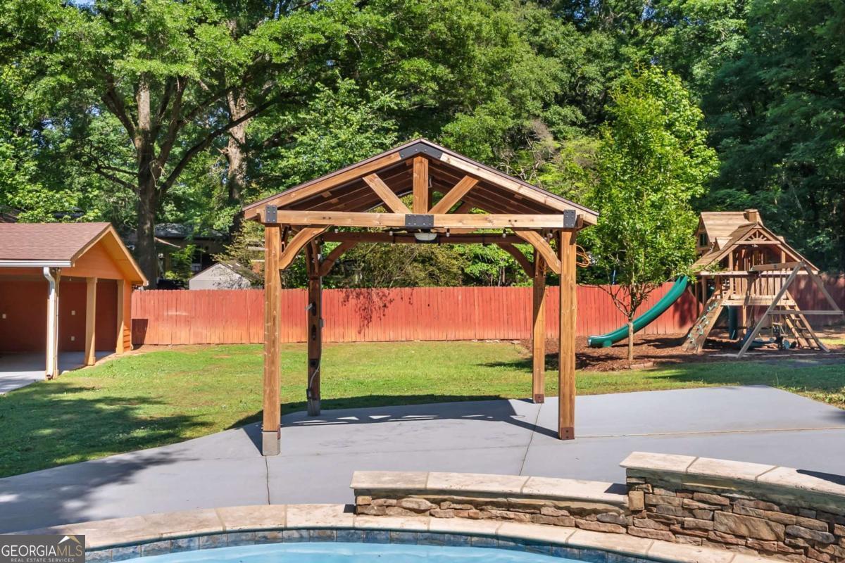767 Woodvalley Road SW Mableton GA 30126
