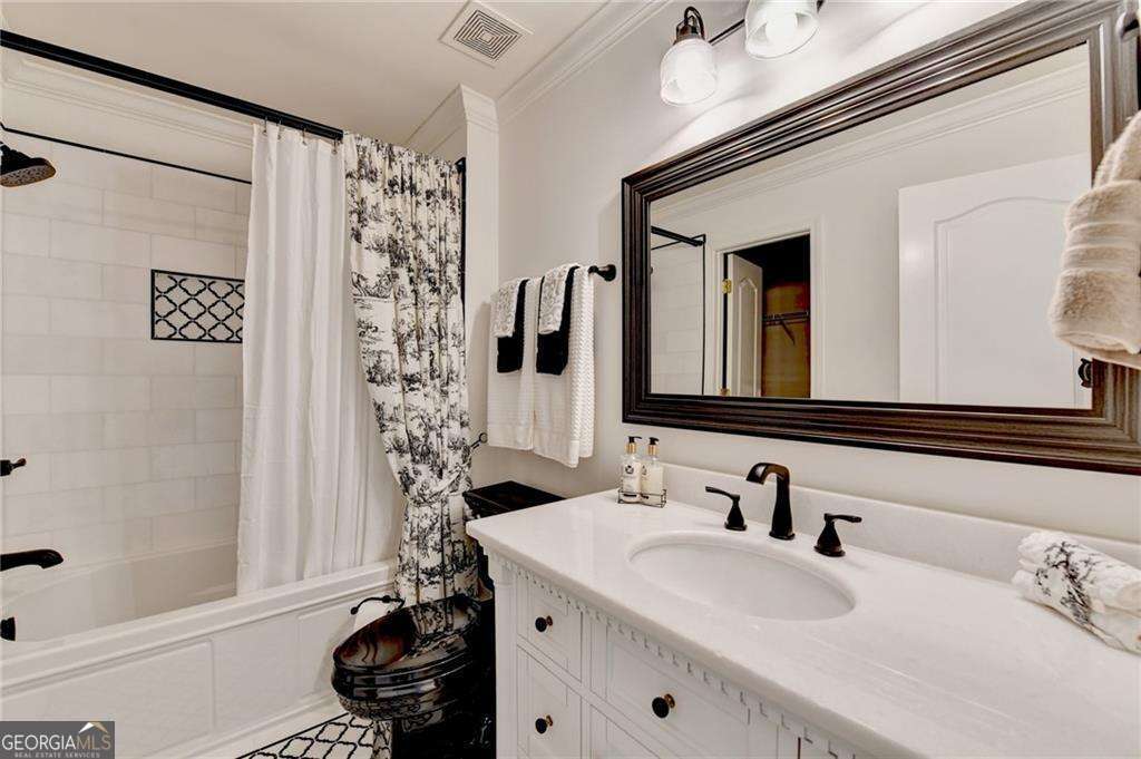 6680 Sunbriar Drive Cumming GA 30040