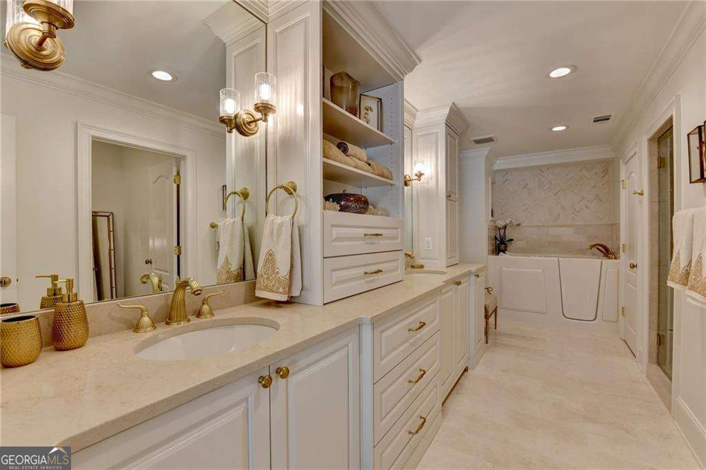 6680 Sunbriar Drive Cumming GA 30040