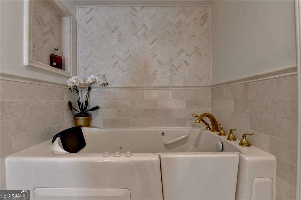6680 Sunbriar Drive Cumming GA 30040