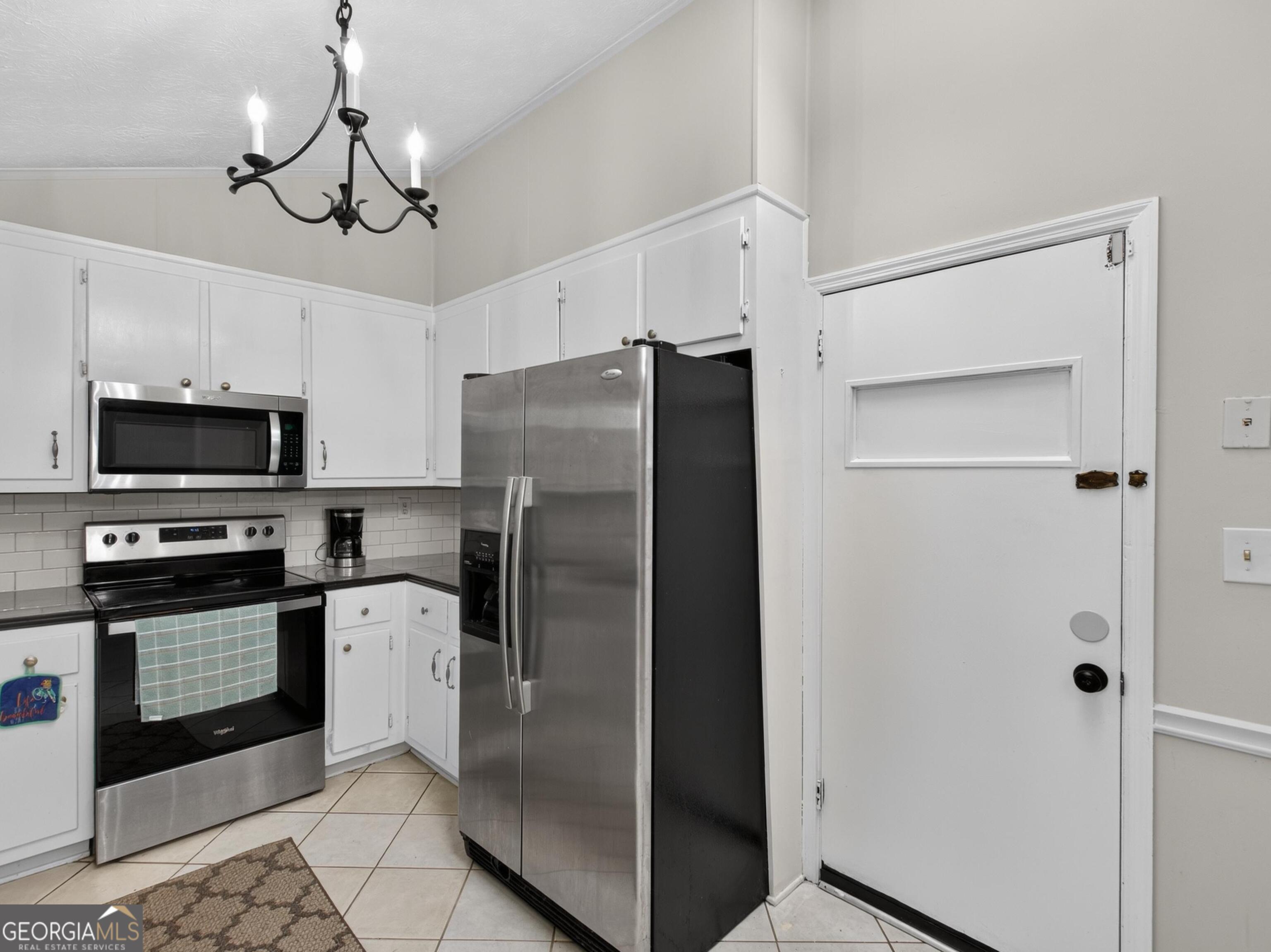 2521 Country Club Drive Conyers GA 30013