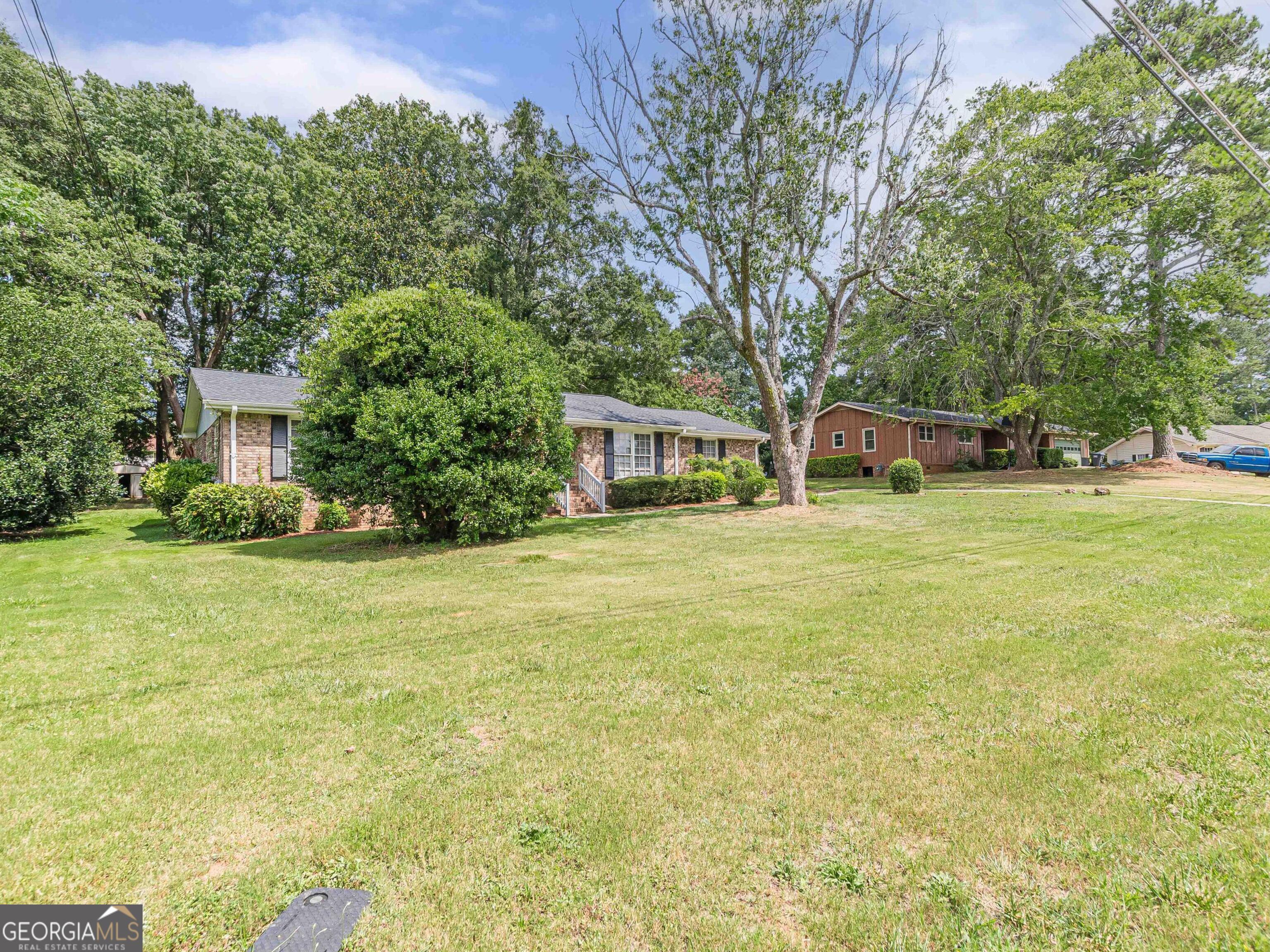 2521 Country Club Drive Conyers GA 30013