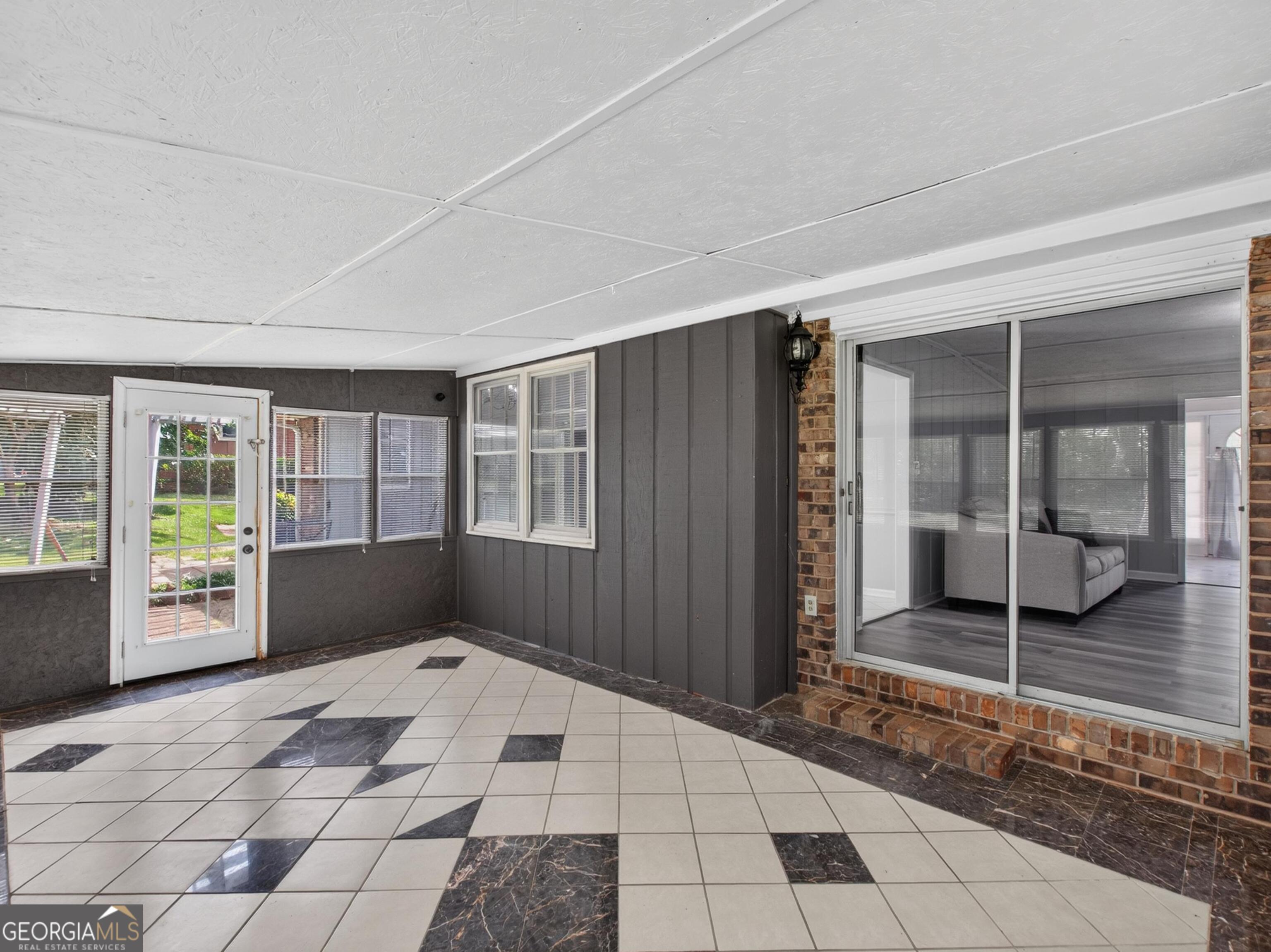 2521 Country Club Drive Conyers GA 30013