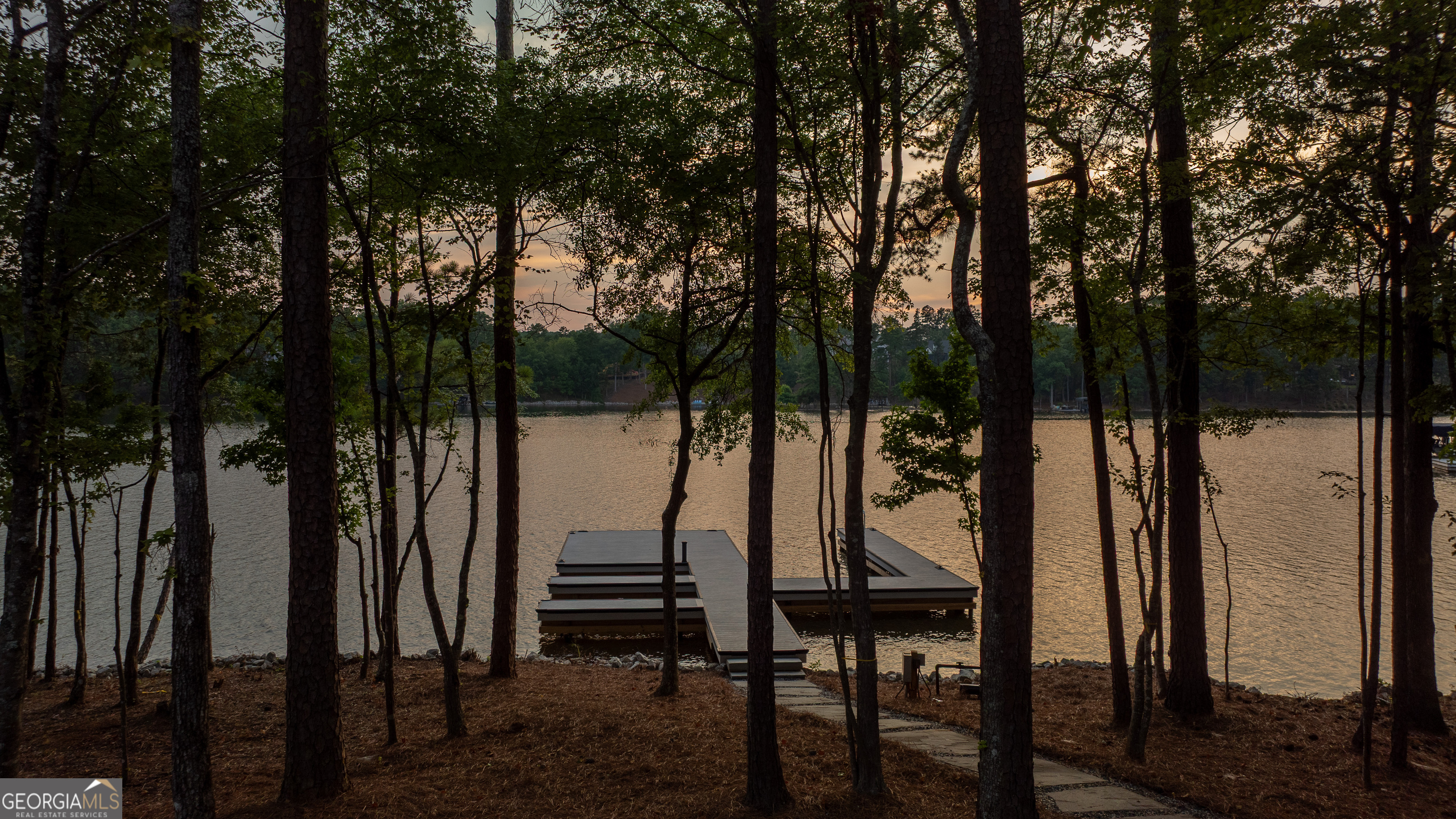 1221 Broadpoint Drive Greensboro GA 30642