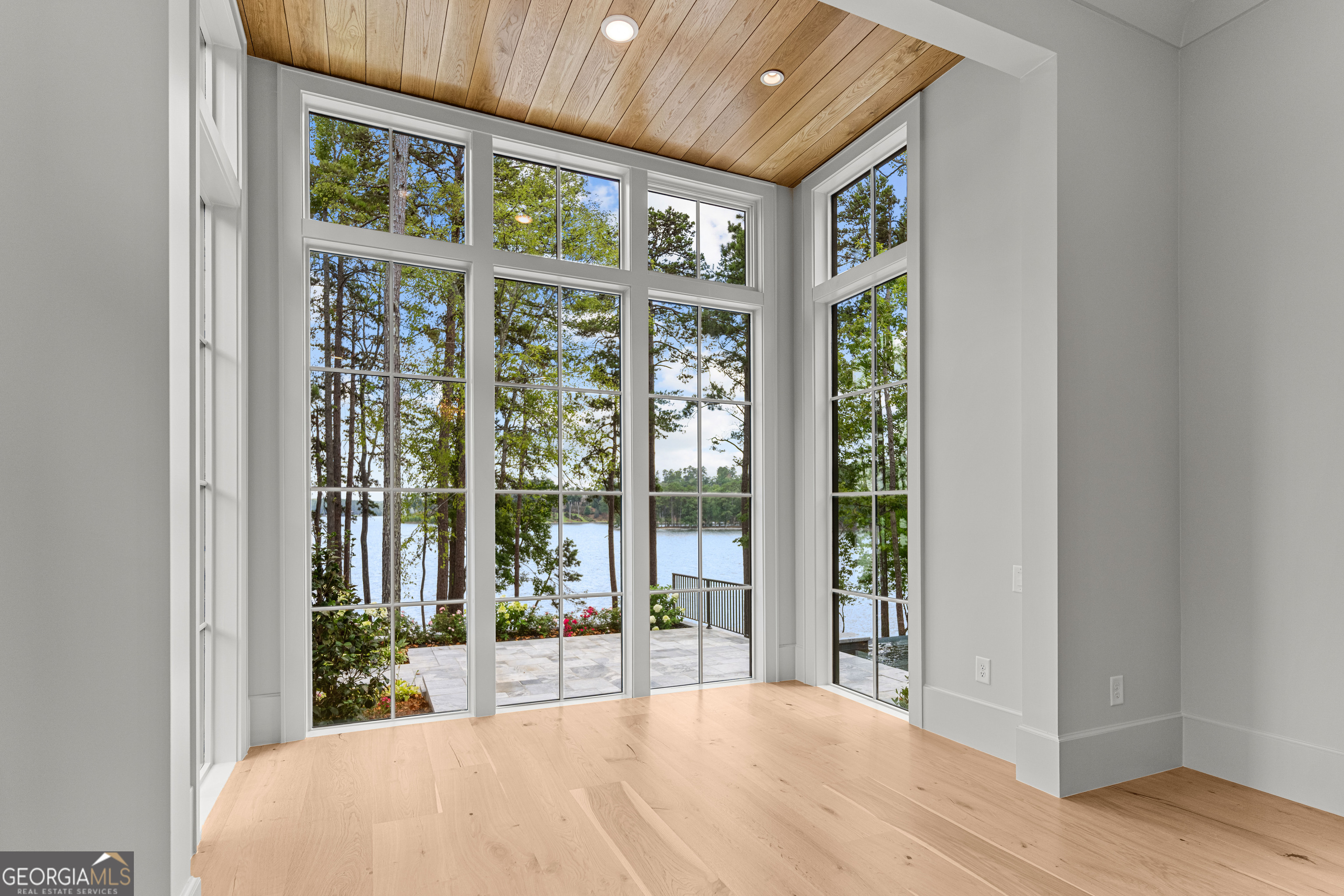 1221 Broadpoint Drive Greensboro GA 30642