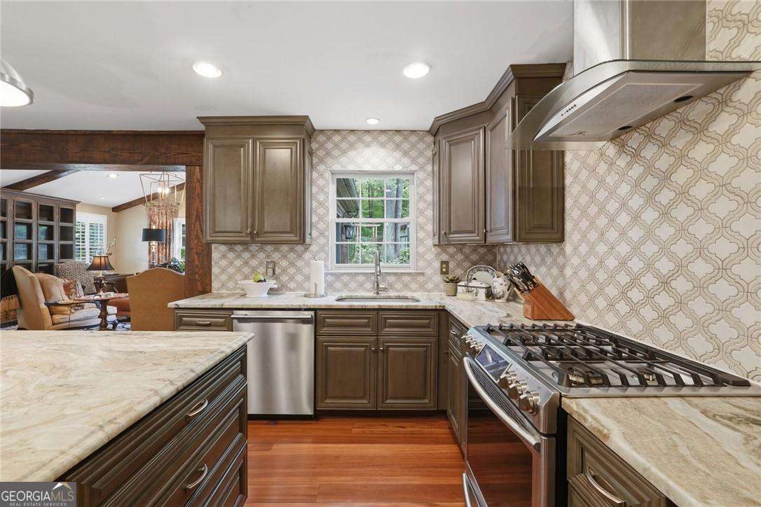 806 Marbrook Drive Lawrenceville GA 30044