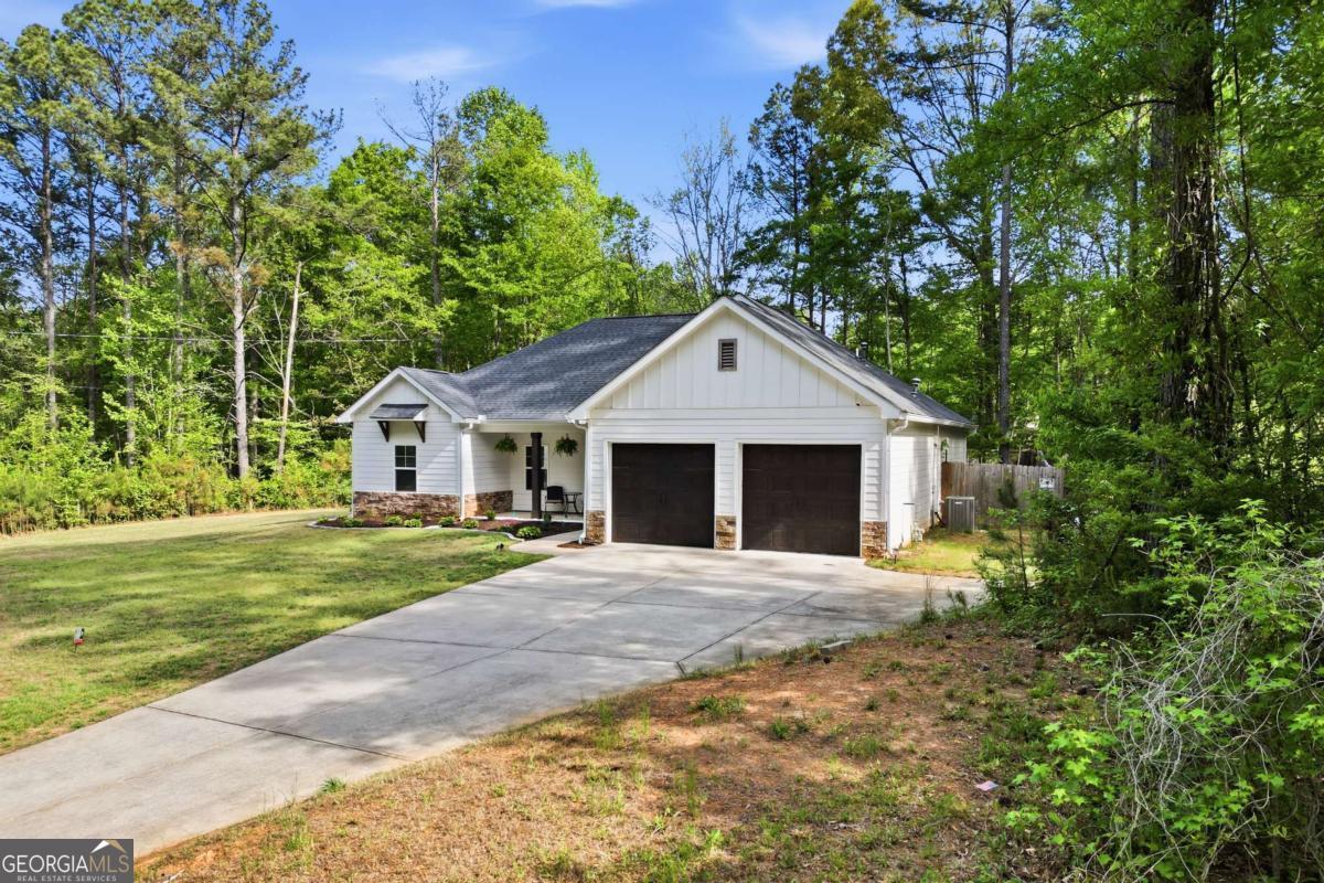 186 Chester Harris Drive Dallas GA 30132
