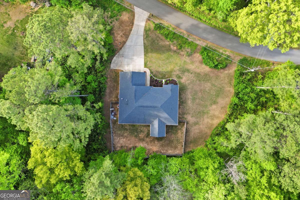 186 Chester Harris Drive Dallas GA 30132