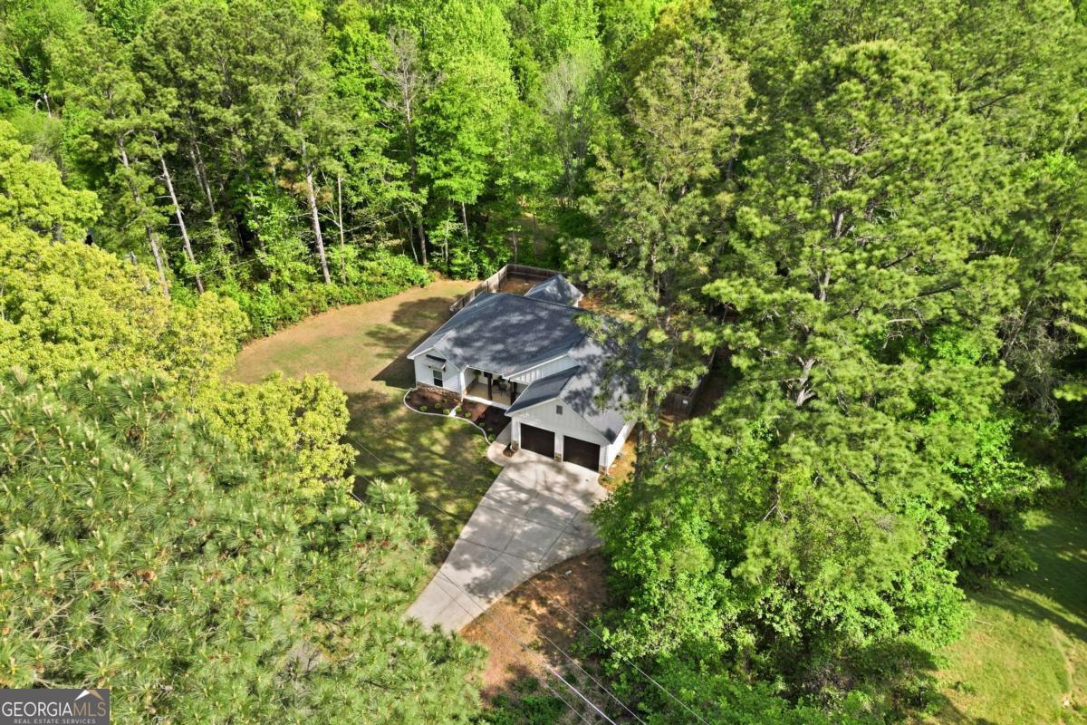186 Chester Harris Drive Dallas GA 30132