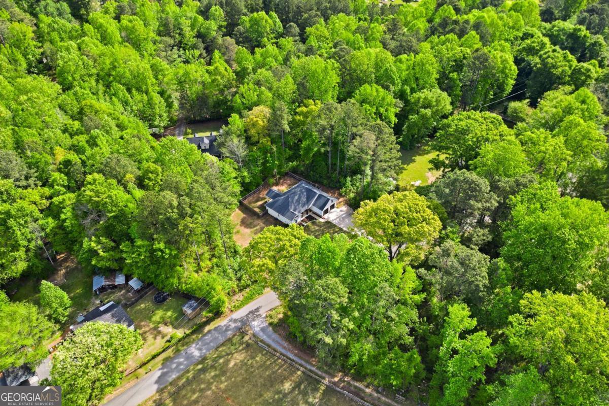 186 Chester Harris Drive Dallas GA 30132