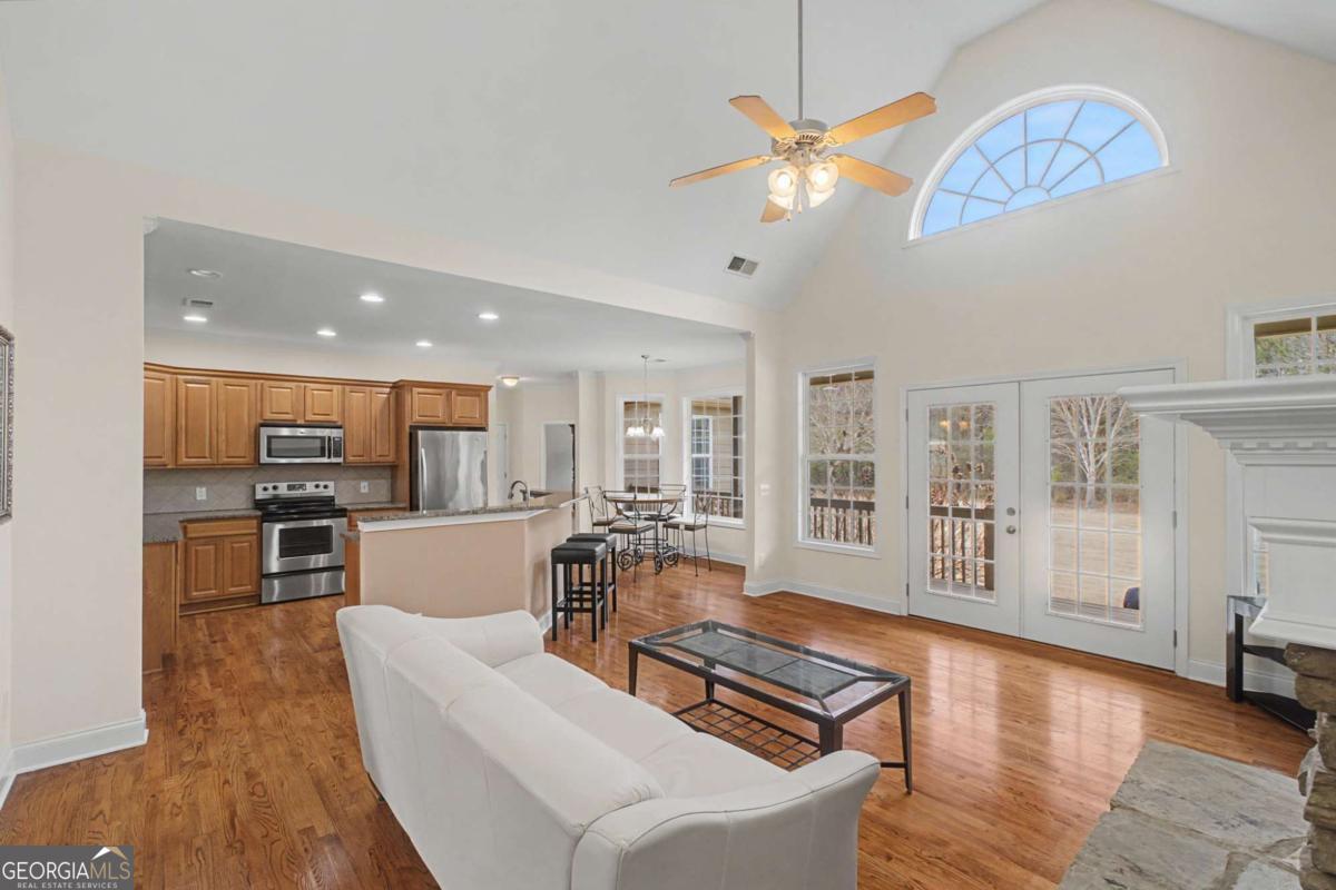 35 Applewood Lane Taylorsville GA 30178