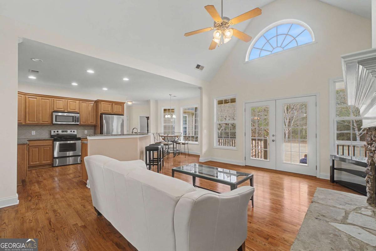 35 Applewood Lane Taylorsville GA 30178
