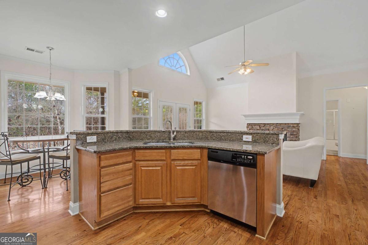 35 Applewood Lane Taylorsville GA 30178
