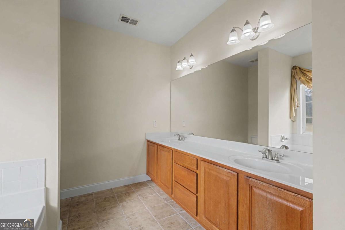 35 Applewood Lane Taylorsville GA 30178