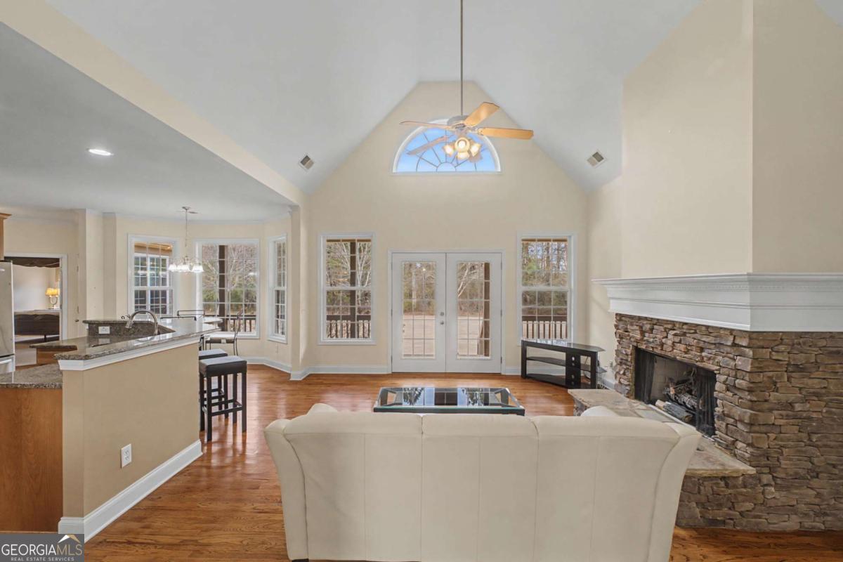 35 Applewood Lane Taylorsville GA 30178