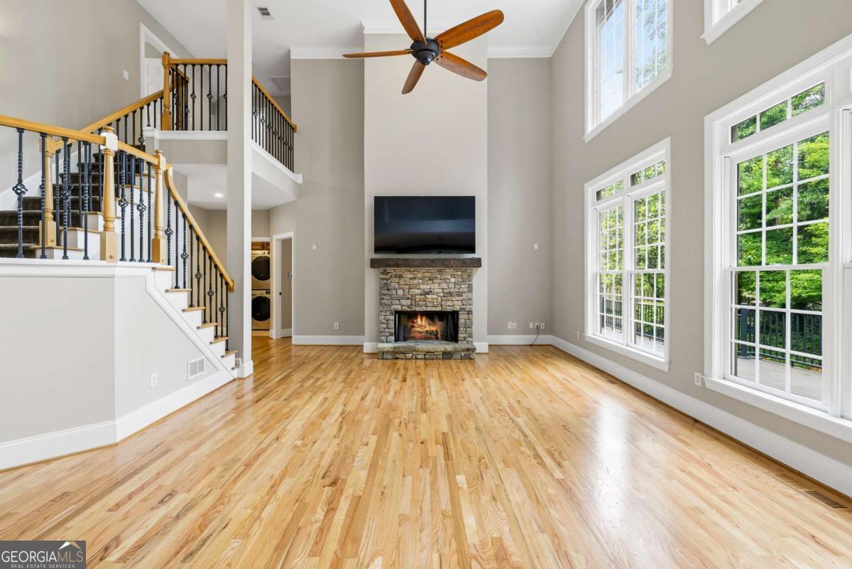 215 Lynwood Court Roswell GA 30075