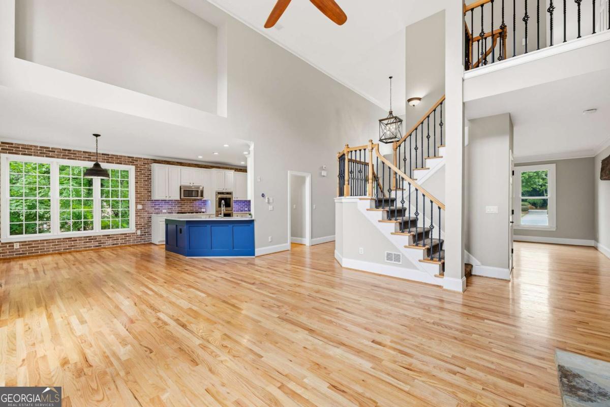 215 Lynwood Court Roswell GA 30075