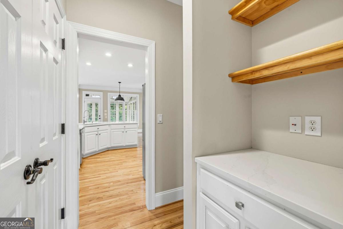215 Lynwood Court Roswell GA 30075