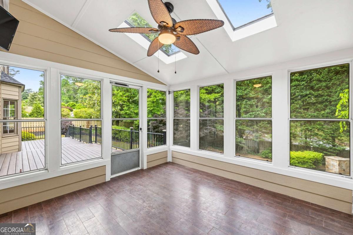 215 Lynwood Court Roswell GA 30075