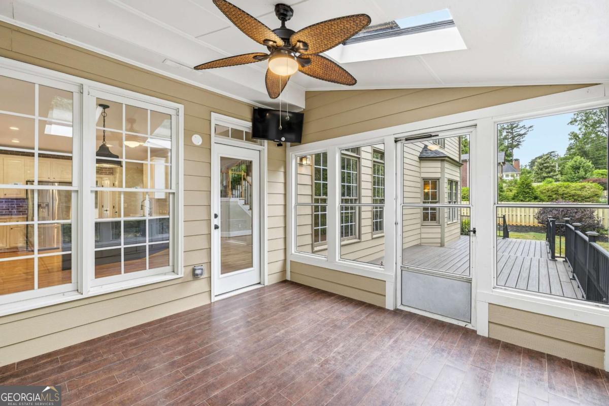 215 Lynwood Court Roswell GA 30075