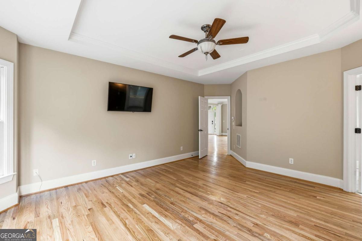 215 Lynwood Court Roswell GA 30075