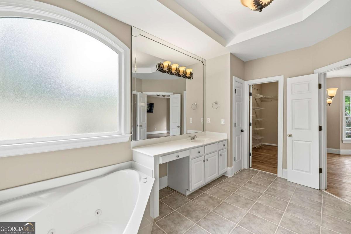 215 Lynwood Court Roswell GA 30075