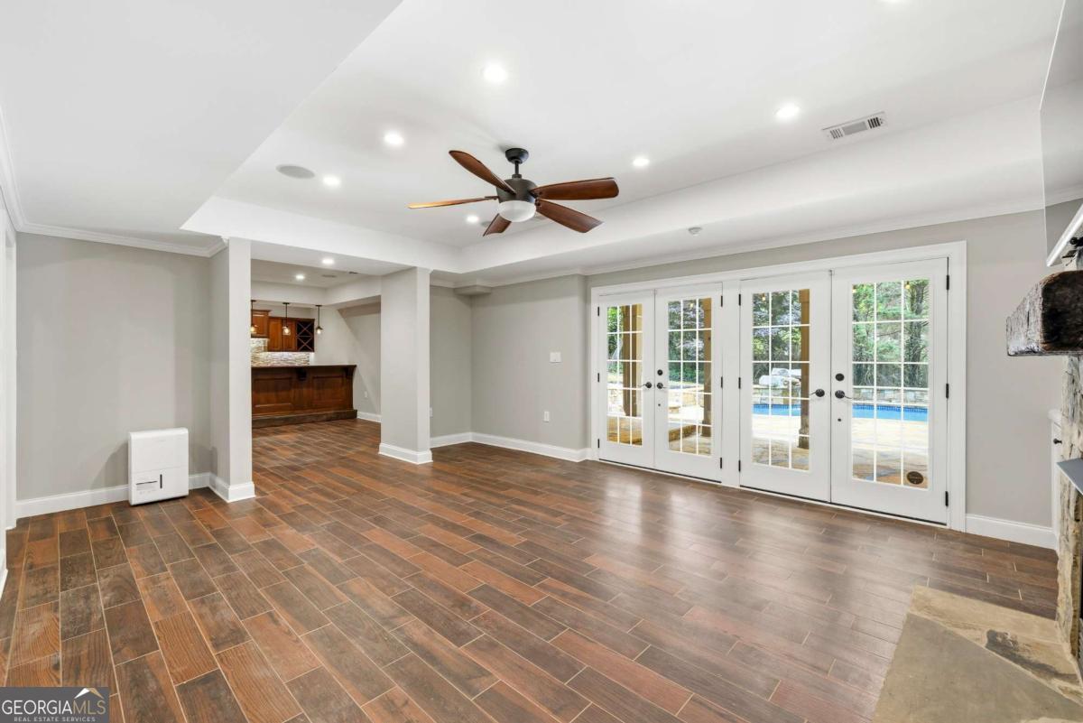 215 Lynwood Court Roswell GA 30075