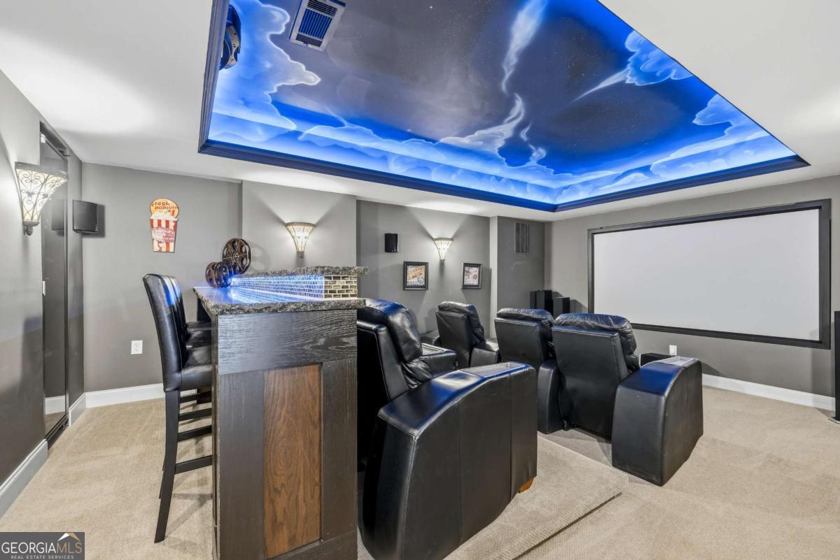 215 Lynwood Court Roswell GA 30075
