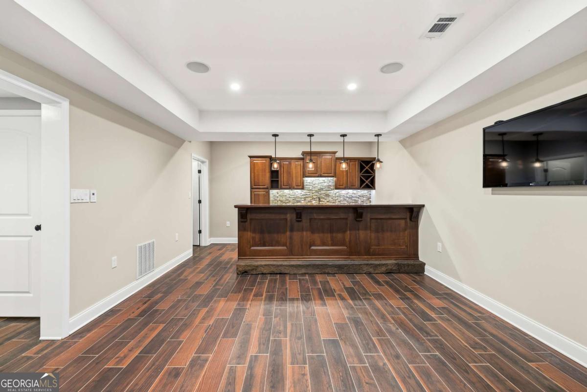 215 Lynwood Court Roswell GA 30075