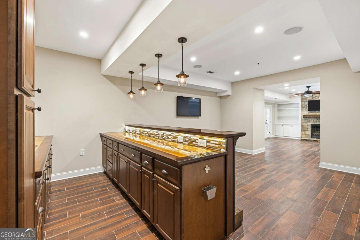 215 Lynwood Court Roswell GA 30075