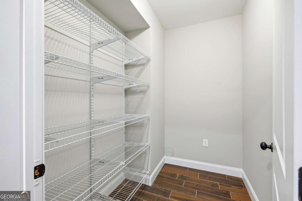 215 Lynwood Court Roswell GA 30075