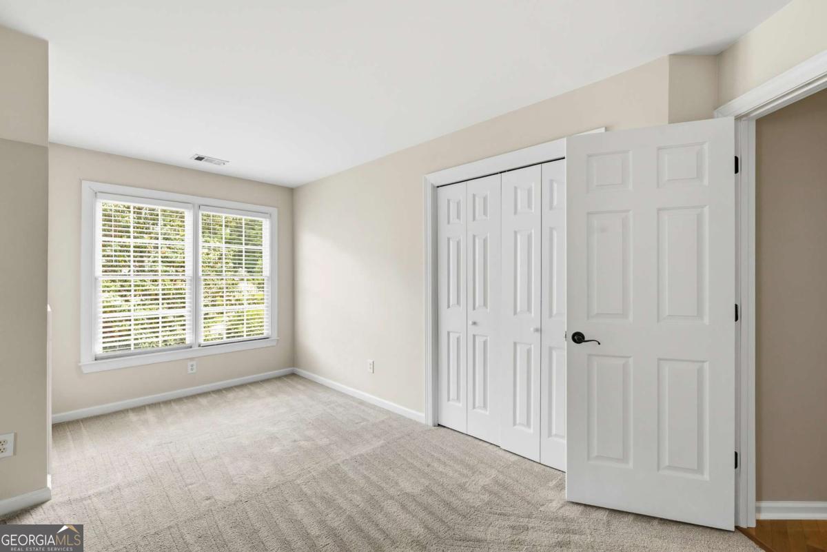 215 Lynwood Court Roswell GA 30075