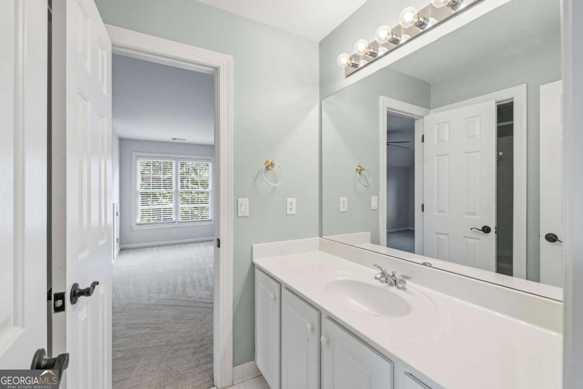 215 Lynwood Court Roswell GA 30075