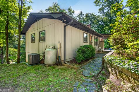 668 Cross Street Clayton GA 30525