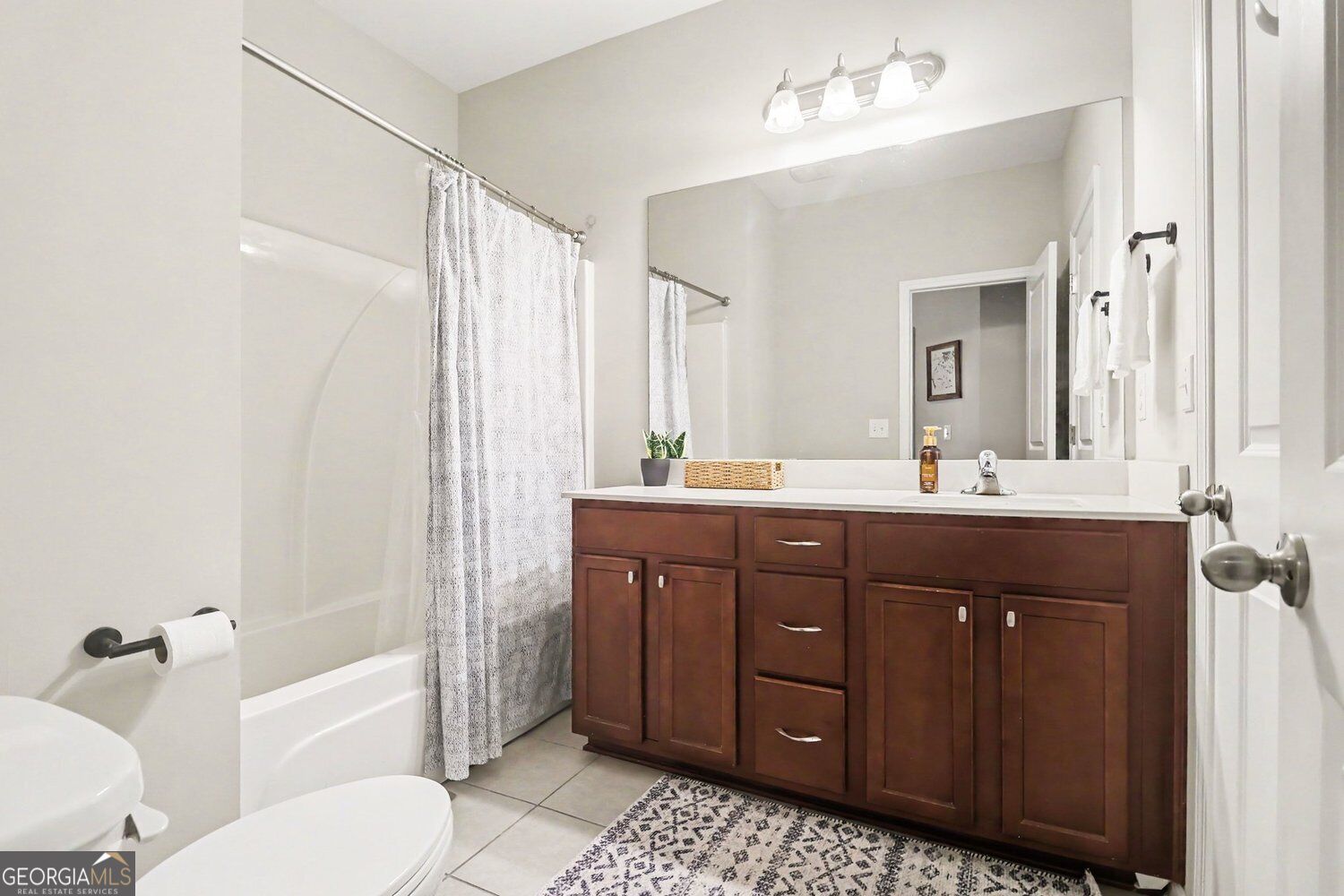 7015 Kingswood Run Drive Atlanta GA 30340