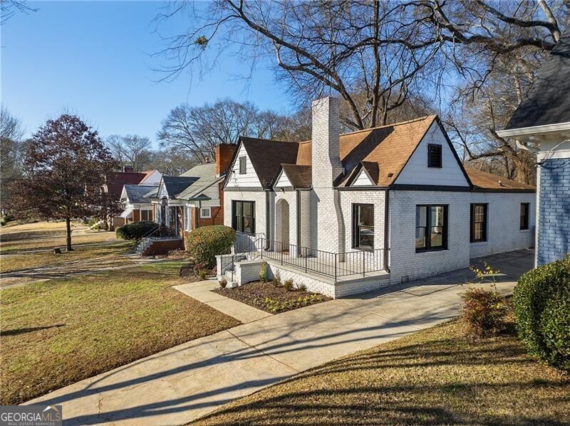 1639 Stokes Avenue SW Atlanta GA 30310