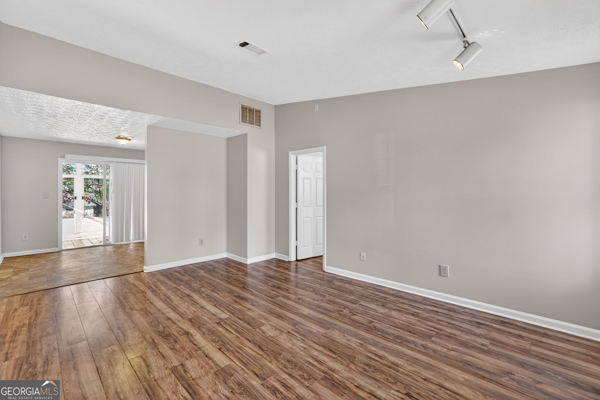 2820 Robinson Wood Drive Riverdale GA 30296