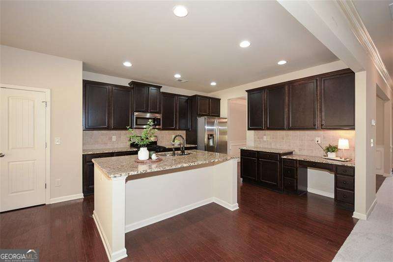140 Cornerstone Circle Woodstock GA 30188