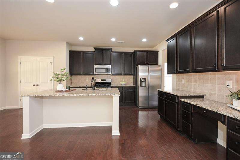 140 Cornerstone Circle Woodstock GA 30188
